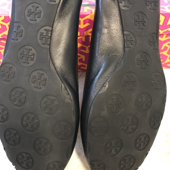 Tory Burch Matte Leather Flats with Gold Logo- Women's Size 8. Good condition - Picture 4 of 9